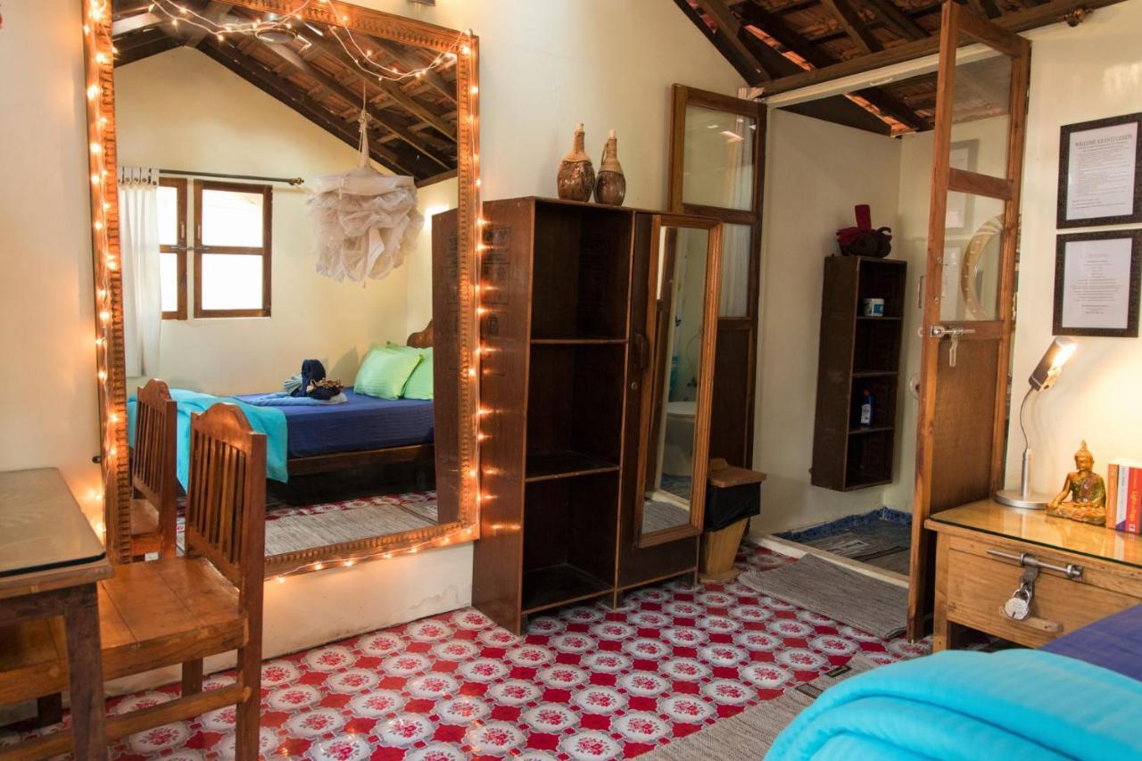 Kranti Yoga Tradition - Beach Resort Patnem Beach Екстериор снимка