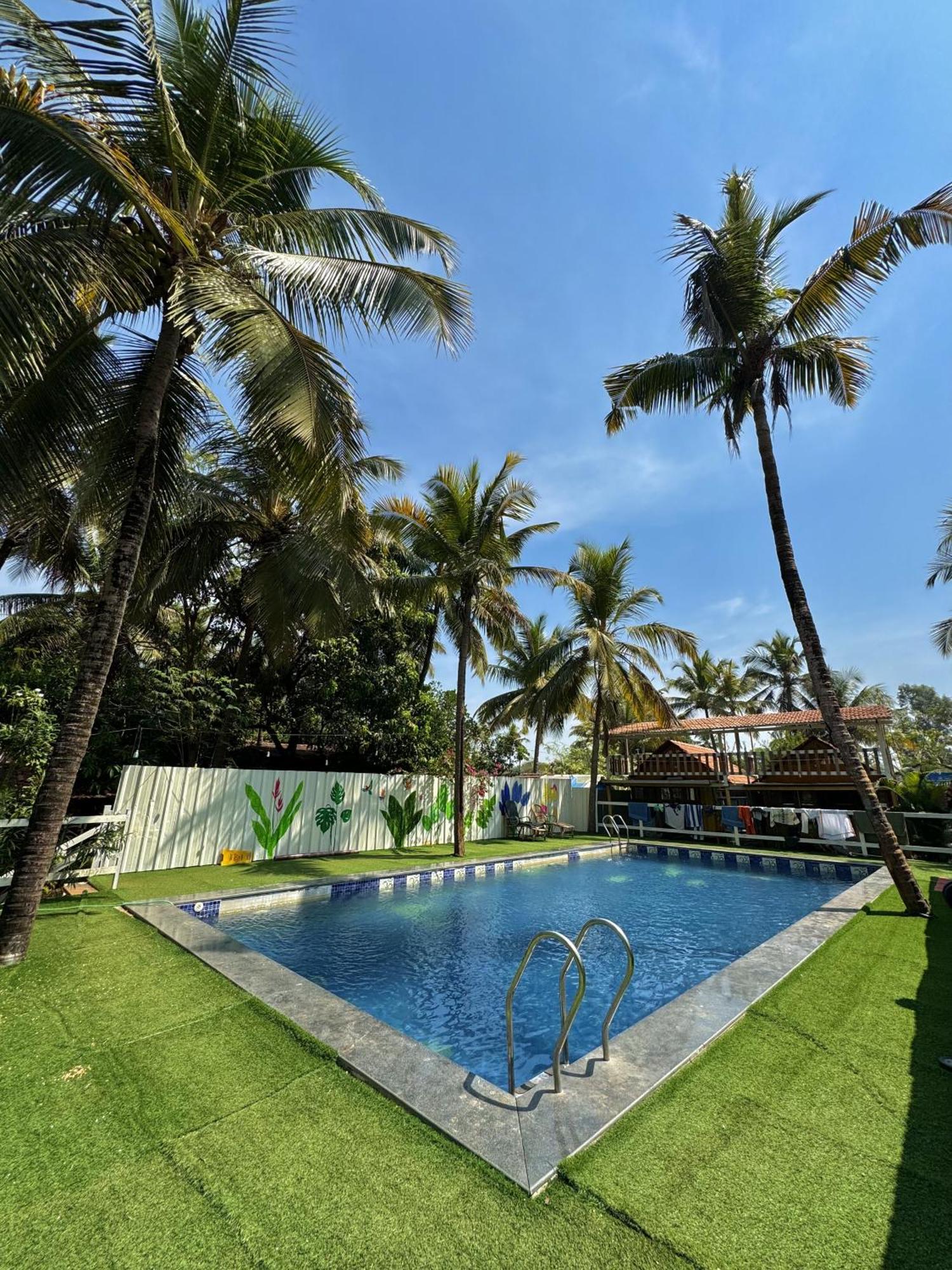 Kranti Yoga Tradition - Beach Resort Patnem Beach Екстериор снимка